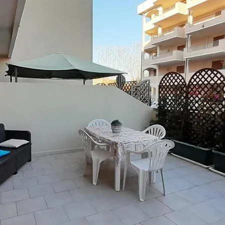 شقة Beach Apartment *