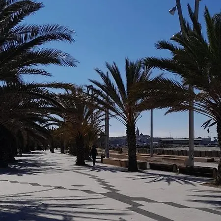 Appartement Beach Apartment *